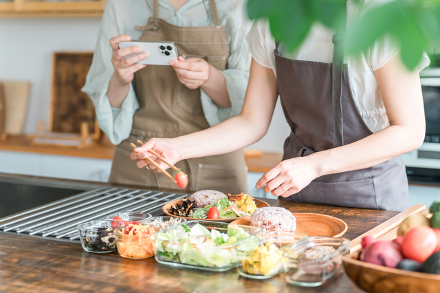 フードコーディネーターや料理研究家という選択肢も!?